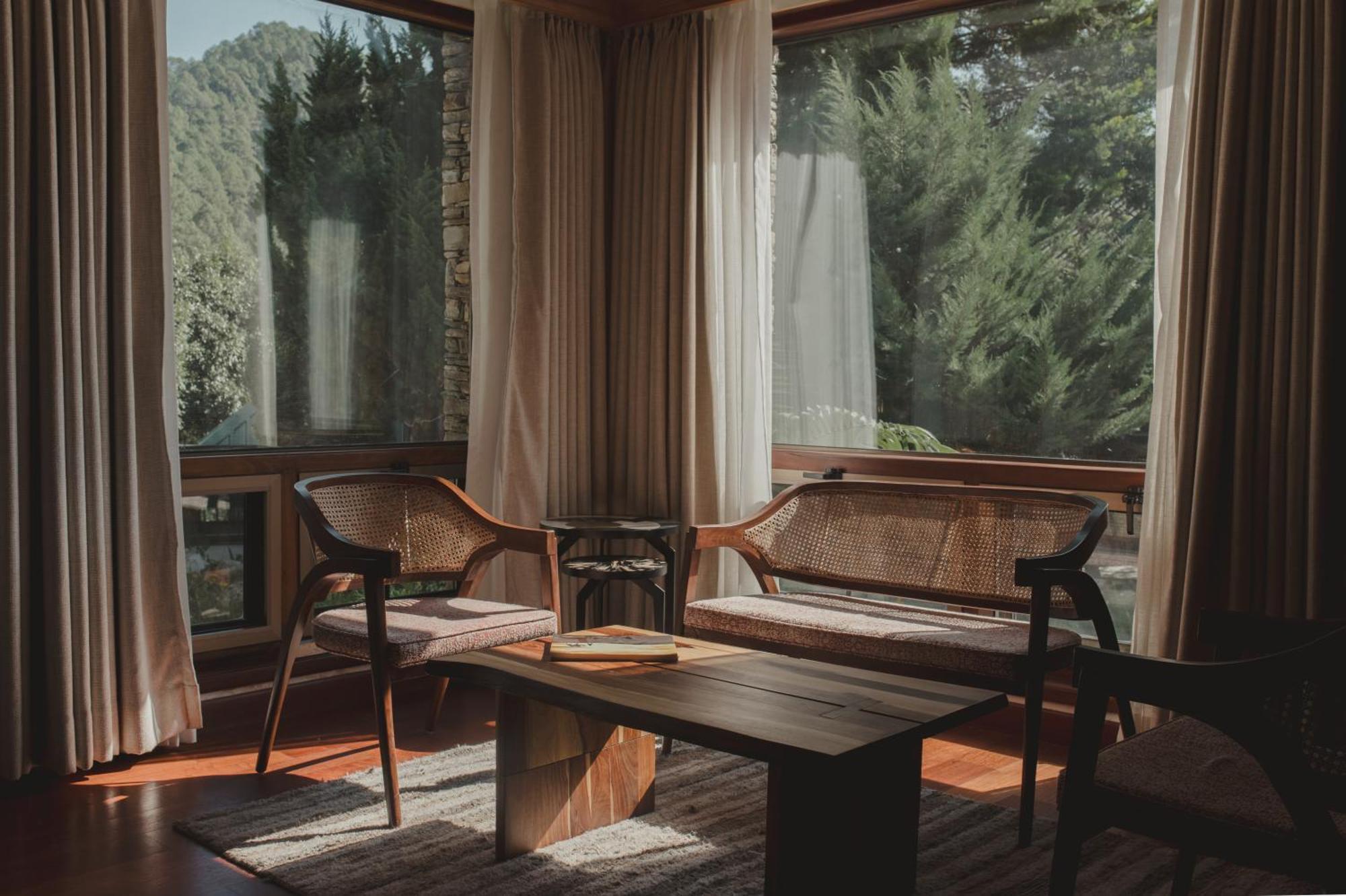 Brij Atmanya Bhowali, Nainital, A Luxury Mountain Escape Kültér fotó